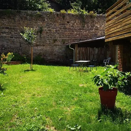 La Dilettante, Petite Maison Renovee, Avec Jardin Holiday home *