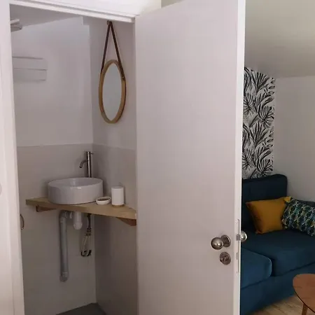 La Dilettante, Petite Maison Renovee, Avec Jardin Holiday home