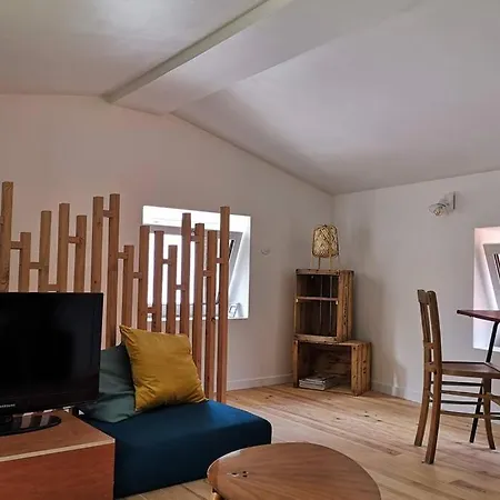 Holiday home La Dilettante, Petite Maison Renovee, Avec Jardin